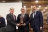Rektör Ceylan’a Türk Dünyası’na Hizmet Ödülü