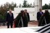 Делегация Института Чингиза Айтматова почтительно почтила память Айтматова у его могилы